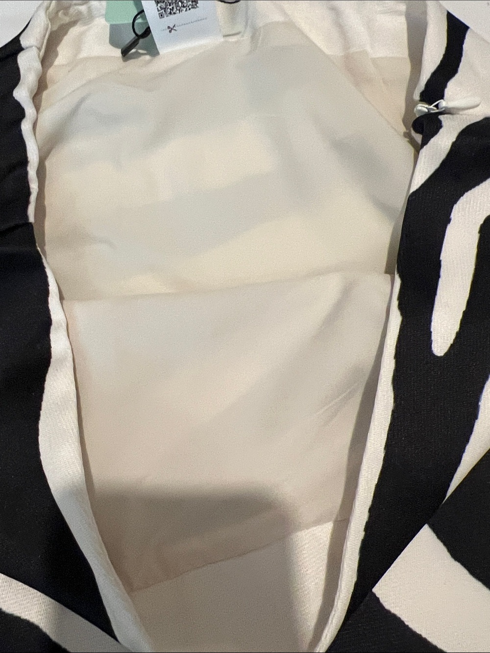 Zebra-Pattern Mini Skirt in Black & White - Picture 10 of 13